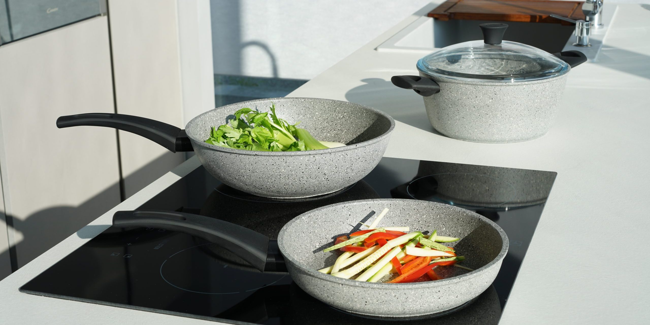 Innovazione in cucina: come fare un giusto utilizzo ed eseguire una  corretta manutenzione delle padelle per piano a induzione - Flonal Cookware