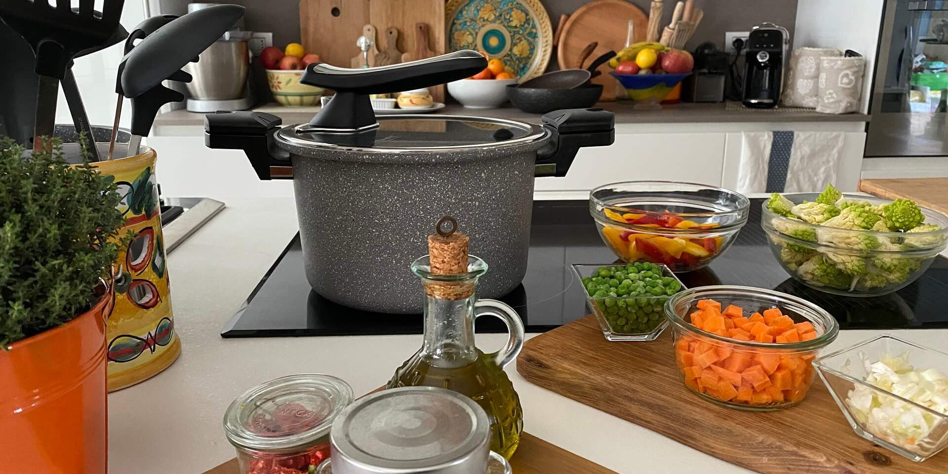 Pentola Fast Cooker in cucina